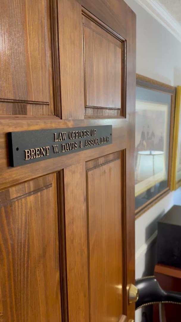 Brent W. Davis & Associates, LLC Birmingham Bankruptcy Attorney attorney headshot