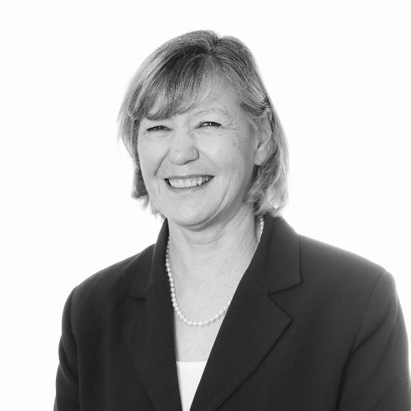 Loris Hendy attorney headshot